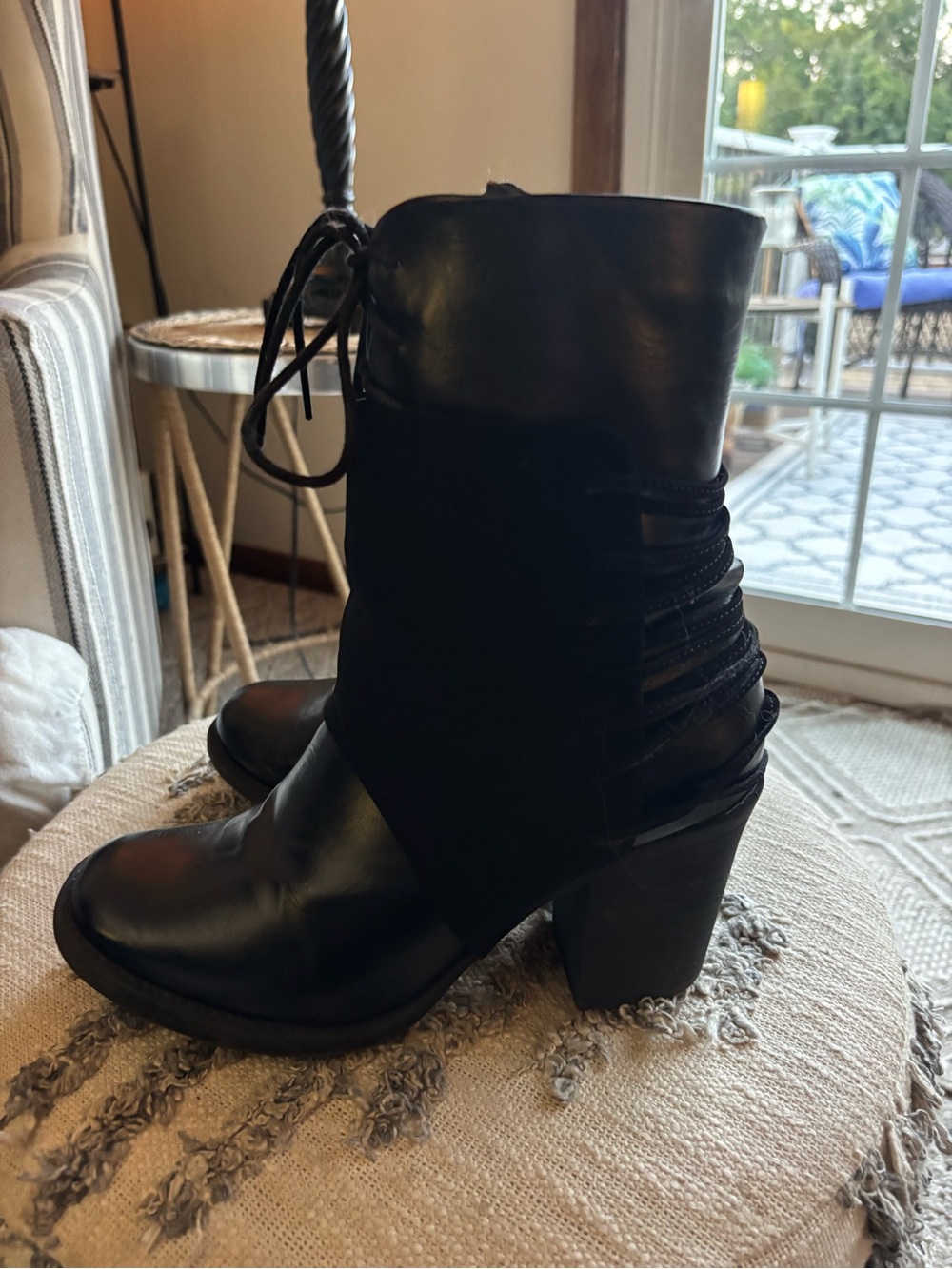 Black Women's Lace-Up Block Heel Ankle Boots
